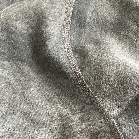 Abercrombie & Fitch Camouflage Sweatshirt - Picture 8 of 8